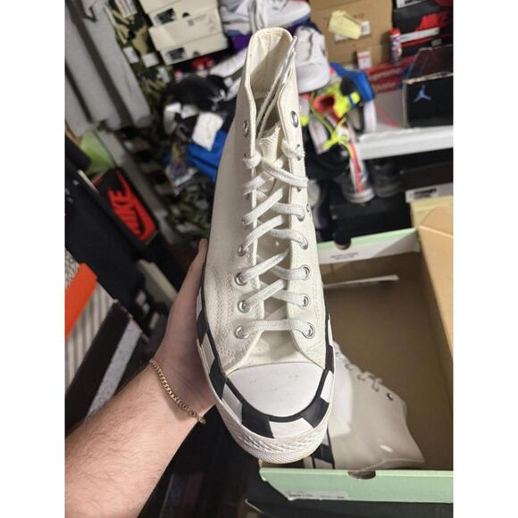 Off white converse sz 9.5 - Picture 2 of 7
